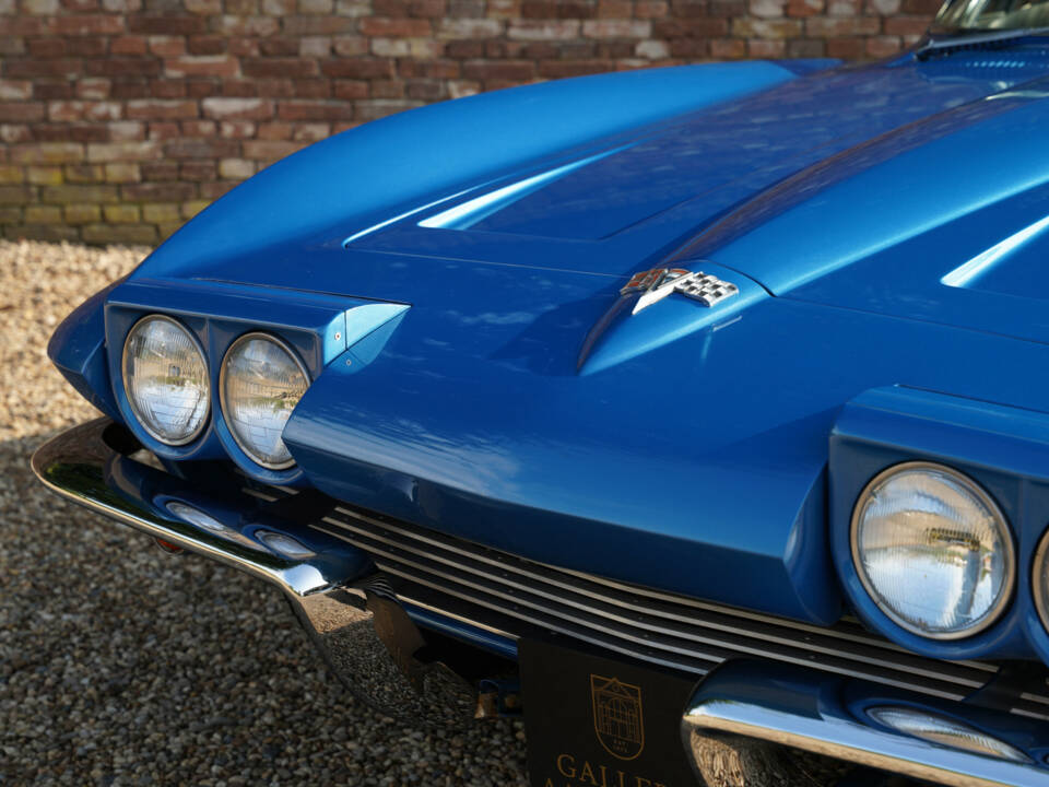 Imagen 41/50 de Chevrolet Corvette Sting Ray Convertible (1964)