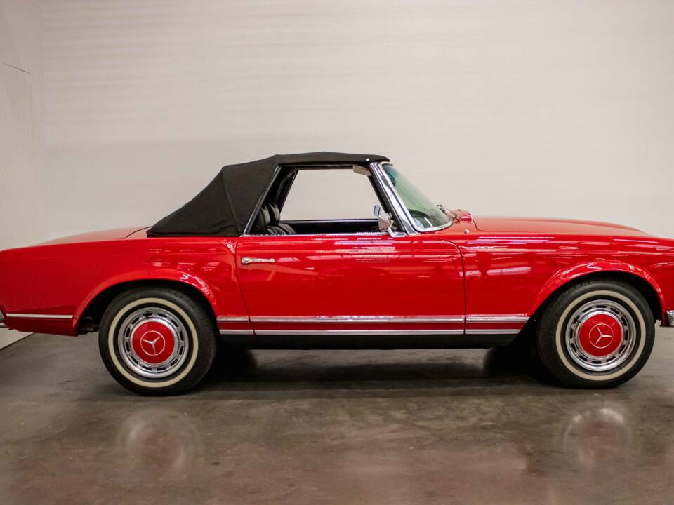 Bild 8/27 von Mercedes-Benz 280 SL (1970)