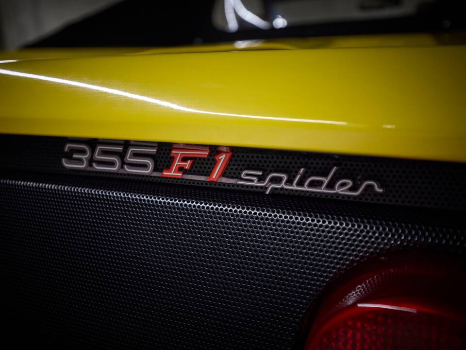 Image 42/100 of Ferrari F 355 Spider (1999)