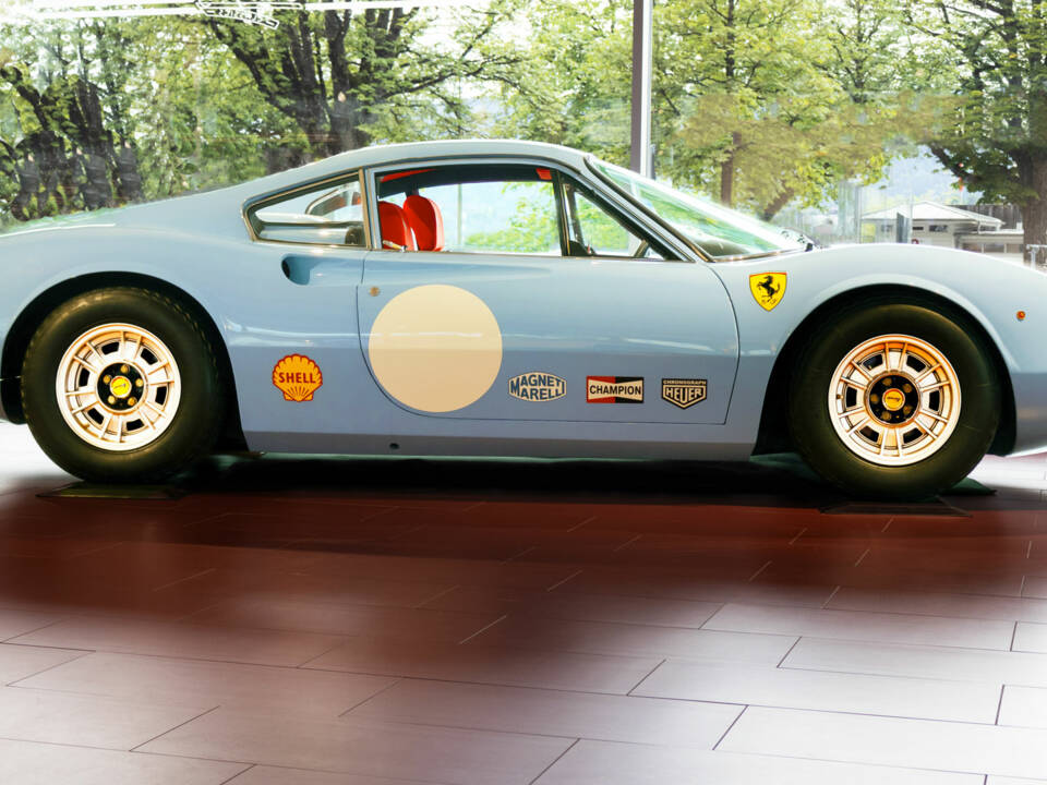 Bild 1/12 von Ferrari Dino 246 GT (1971)