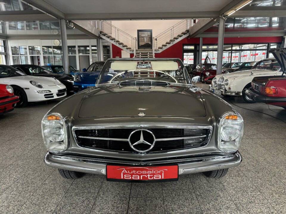 Image 19/30 of Mercedes-Benz 230 SL (1965)