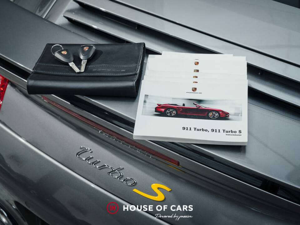 Bild 24/24 von Porsche 911 Turbo S (2011)