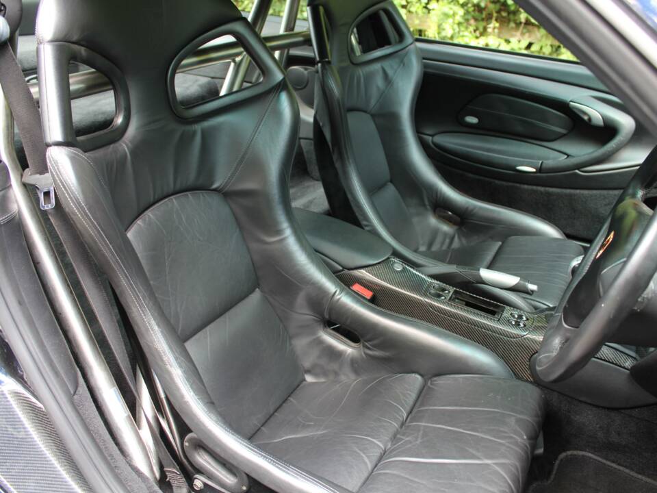 Image 10/16 of Porsche 911 GT3 (2003)