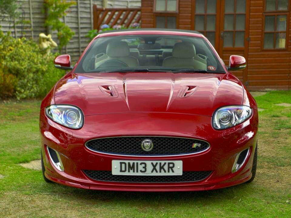 Image 4/50 of Jaguar XKR (2013)