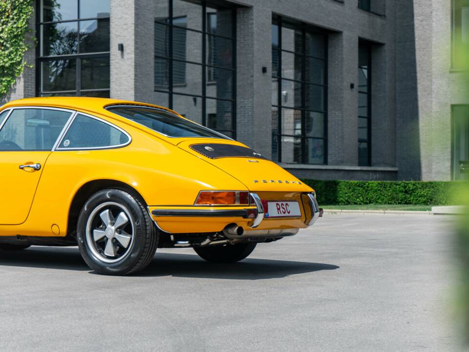 Bild 4/29 von Porsche 911 2.4 E &quot;Ölklappe&quot; (1972)