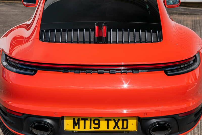 Bild 29/33 von Porsche 911 Carrera 4S (2019)