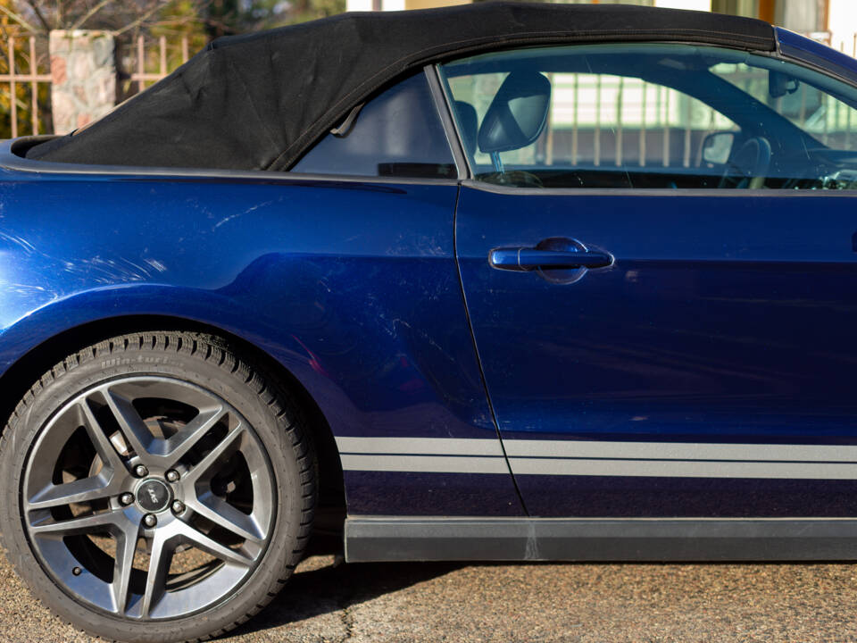 Image 22/99 of Ford Mustang Shelby GT 500 (2012)