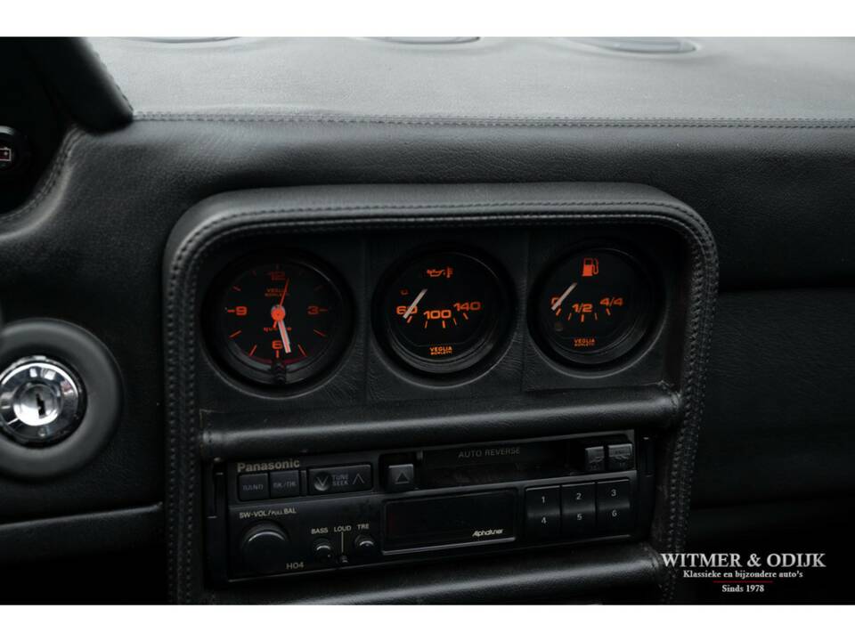 Bild 37/41 von Ferrari 328 GTS (1989)