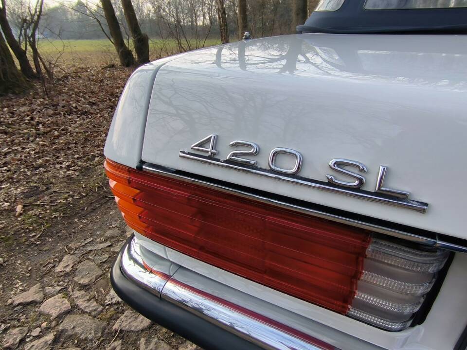 Bild 4/46 von Mercedes-Benz 420 SL (1985)