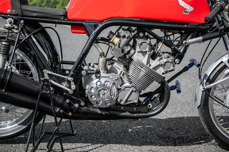 Bild 7/50 von Honda RC 173 (1966)