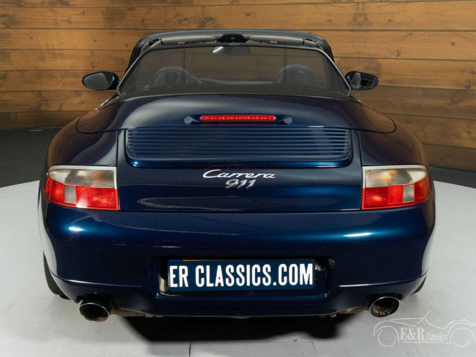 Image 15/19 of Porsche 911 Carrera (1999)