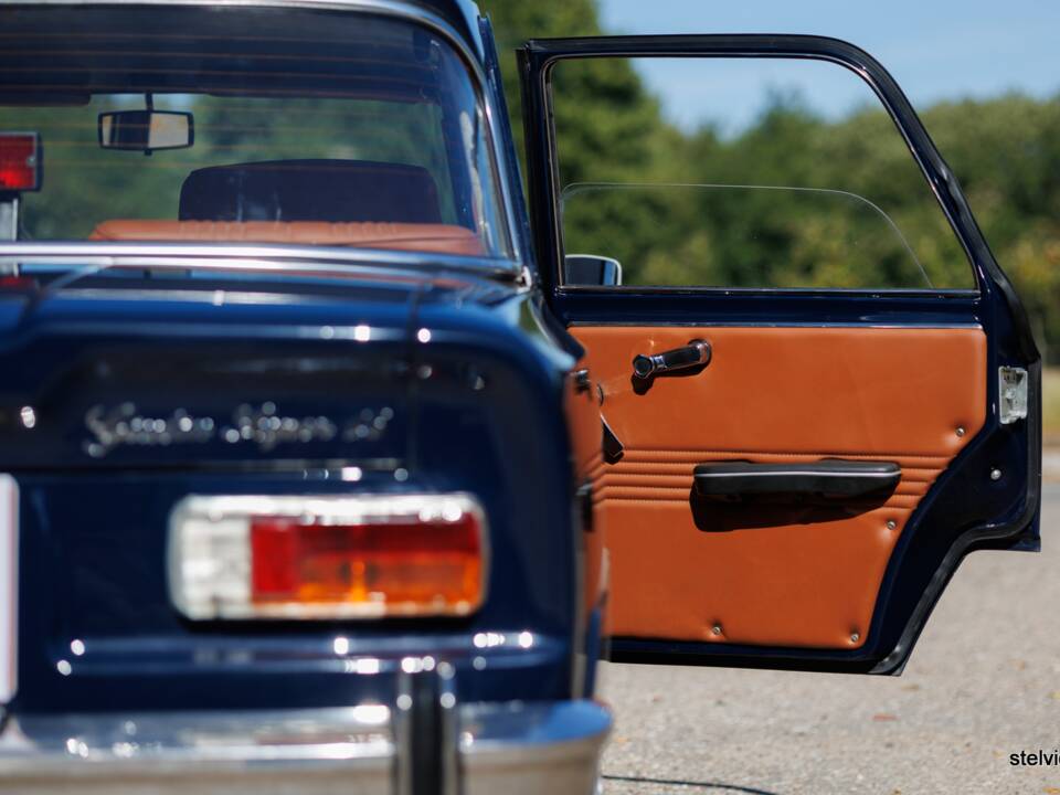 Bild 29/43 von Alfa Romeo Giulia Super 1.6 (1973)
