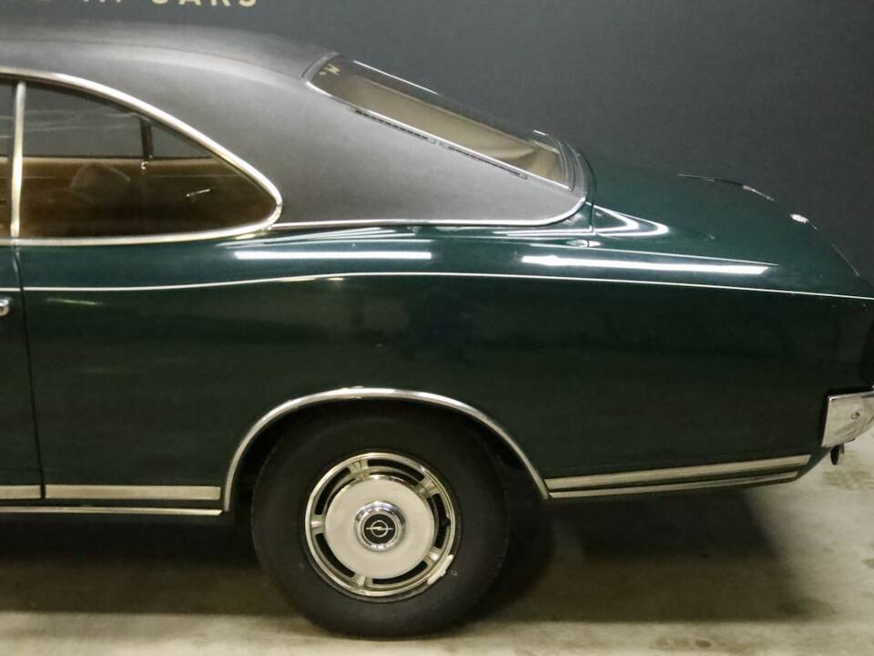Bild 20/50 von Opel Commodore 2,5 GS (1969)