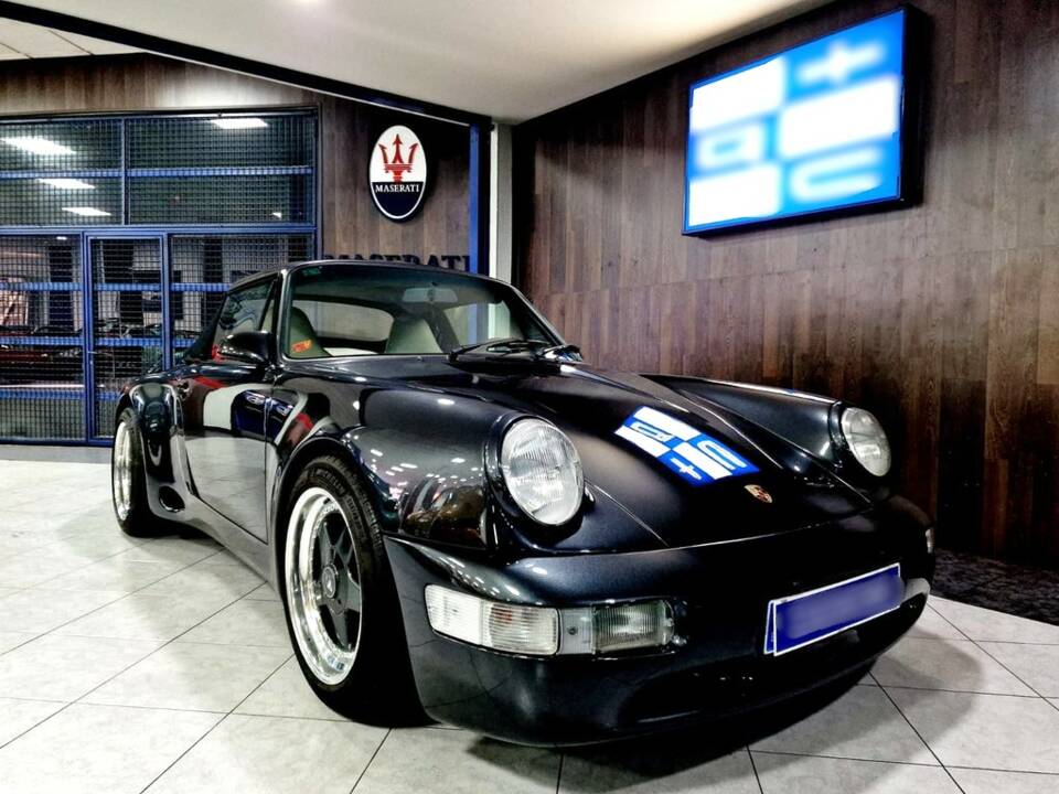 Image 3/8 of Porsche 911 Carrera 4 (1990)