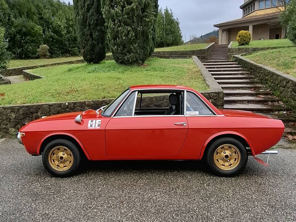 Image 2/15 of Lancia Fulvia Rallye HF 1.6 (1970)