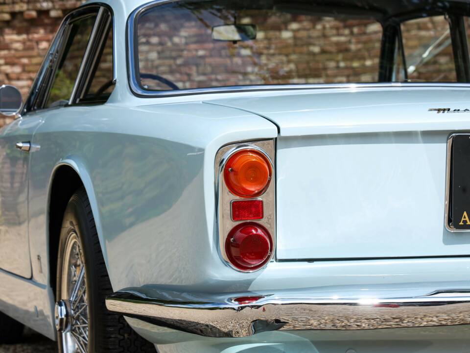 Afbeelding 44/50 van Maserati 3500 GTI Sebring (1964)