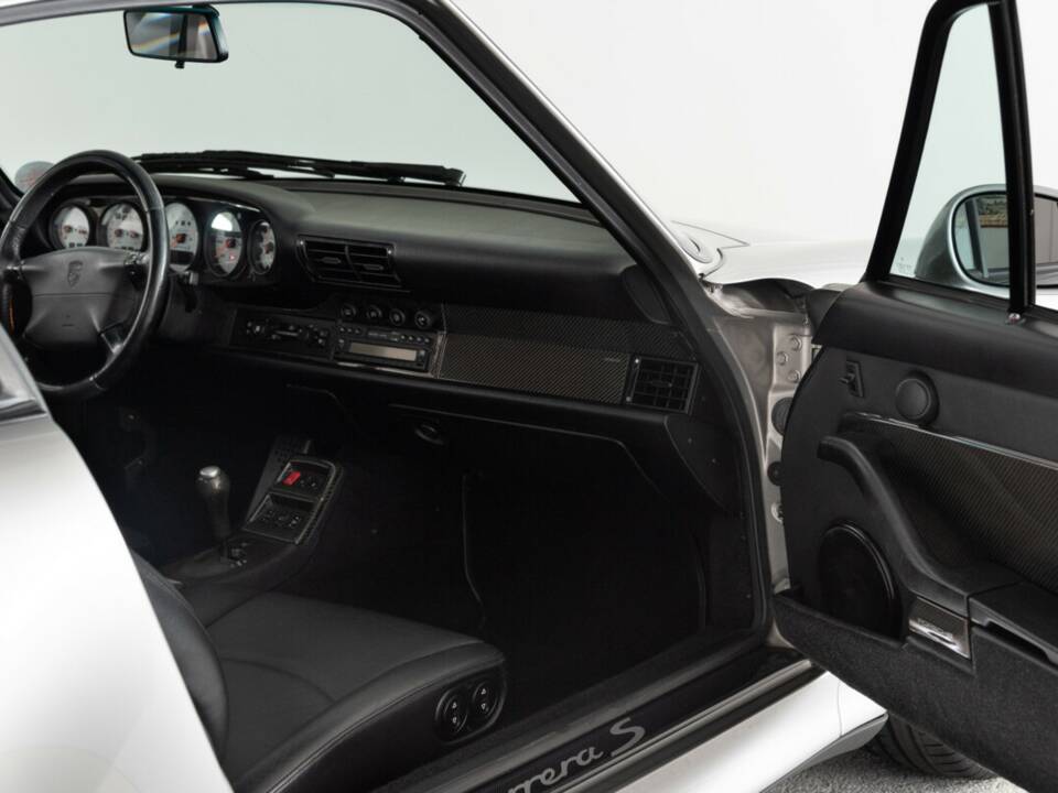 Bild 34/50 von Porsche 911 Carrera S (1997)