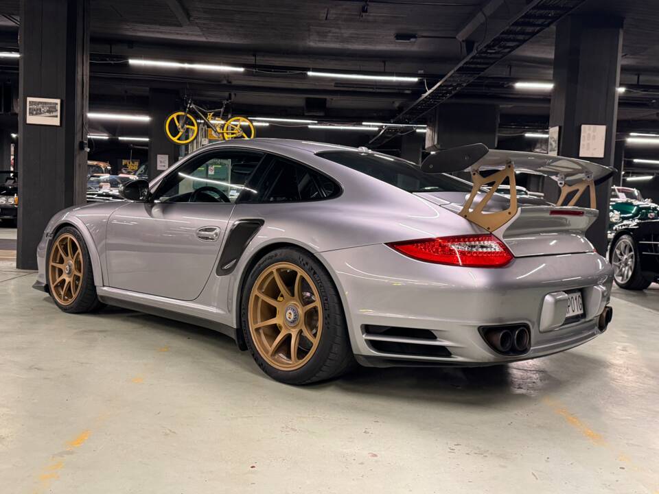 Afbeelding 11/26 van Porsche 911 Turbo S (2011)