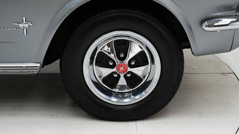 Image 11/15 of Ford Mustang 390 GTA (1966)