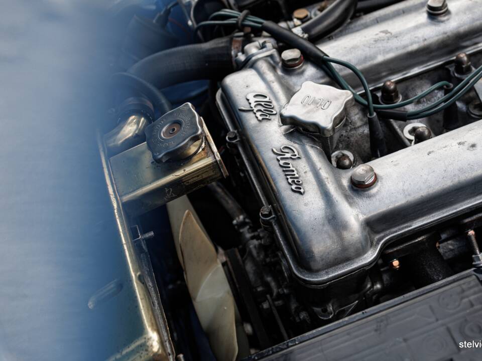 Image 43/45 de Alfa Romeo Junior Zagato GT 1300 (1971)