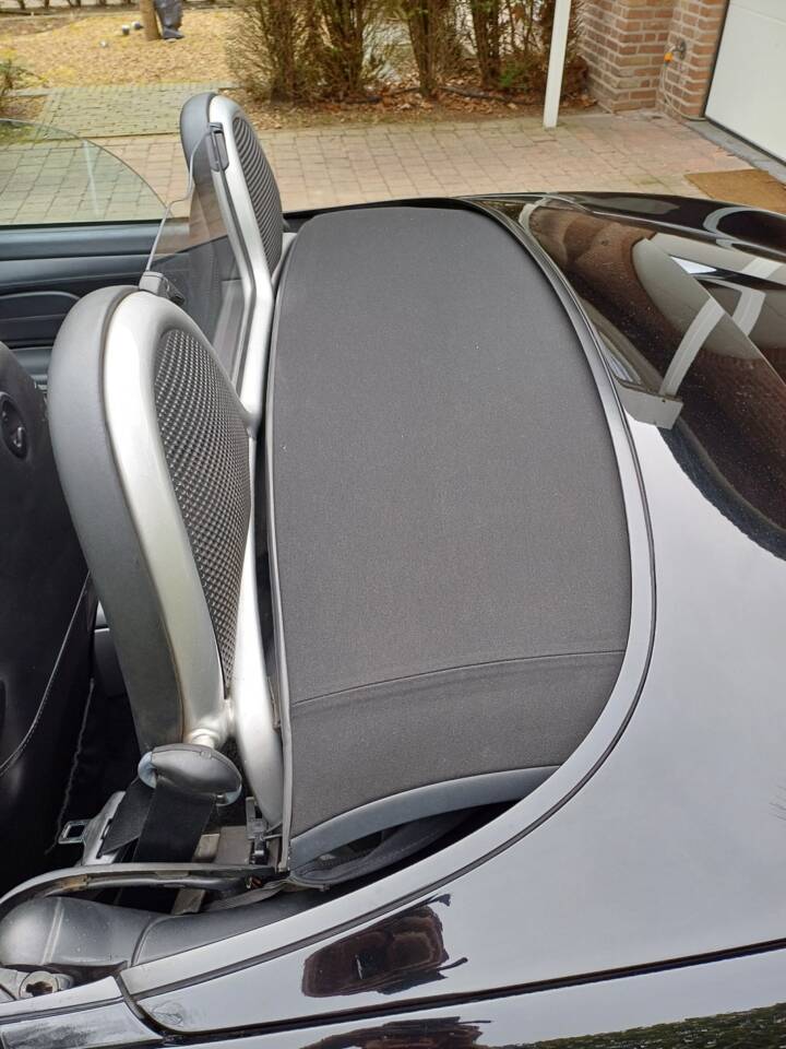 Image 64/82 of Porsche Boxster S (2000)