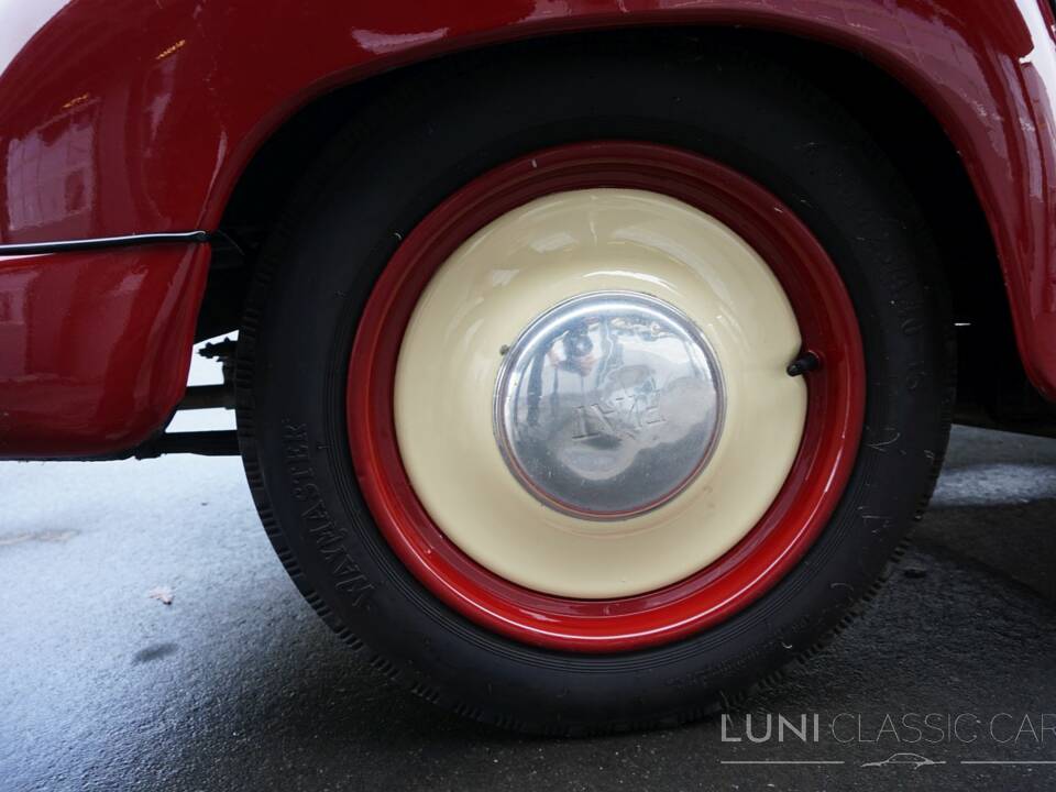 Bild 24/47 von FIAT 500 C Topolino (1949)