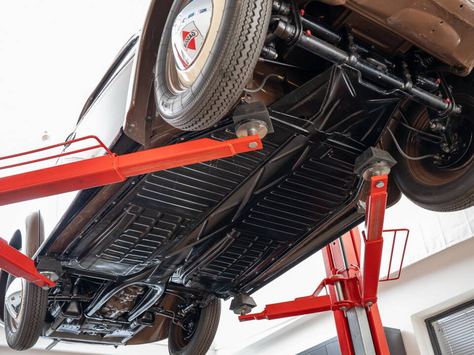 Imagen 39/39 de Volkswagen Escarabajo Estandar (1950)