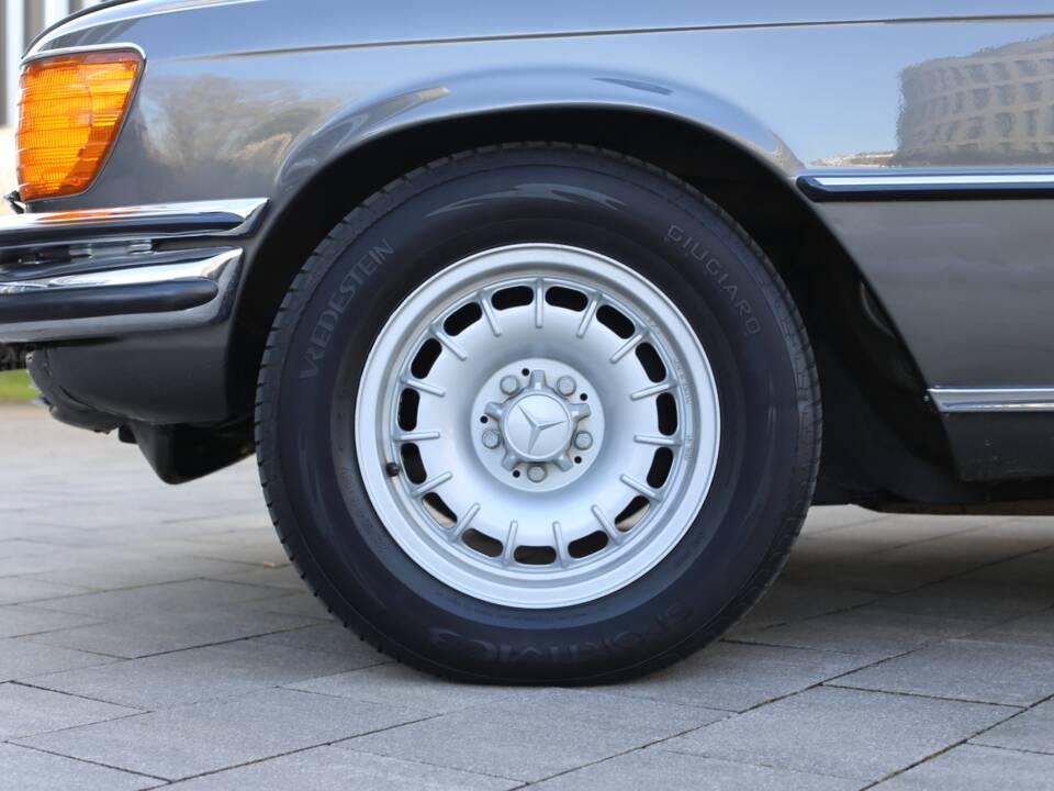 Afbeelding 24/46 van Mercedes-Benz 450 SEL 6,9 (1977)
