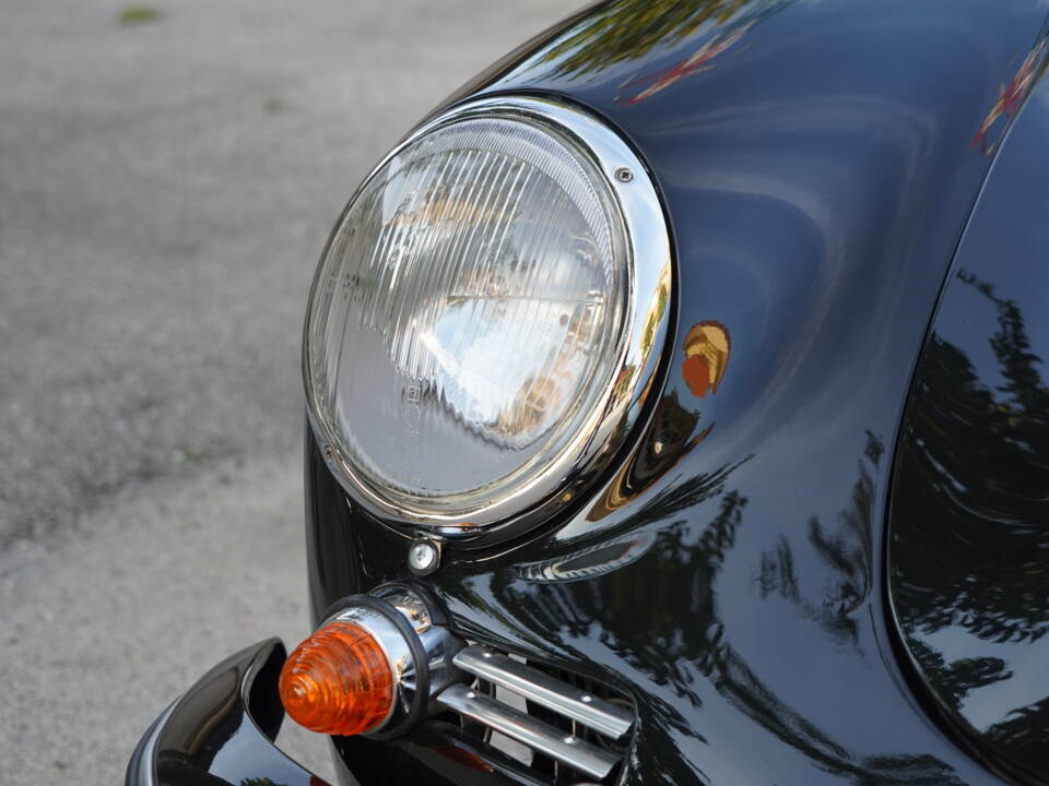 Image 15/63 of Porsche 356 B 1600 Super (1962)