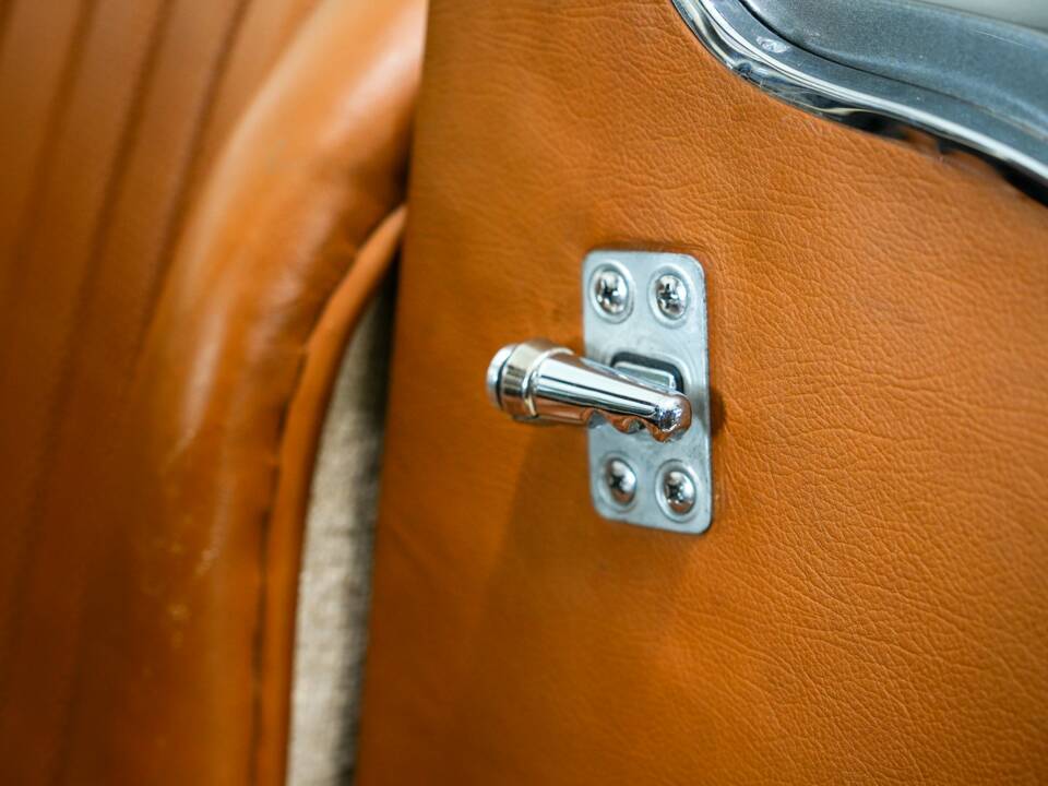 Immagine 22/48 di Mercedes-Benz 300 SL Roadster (1959)