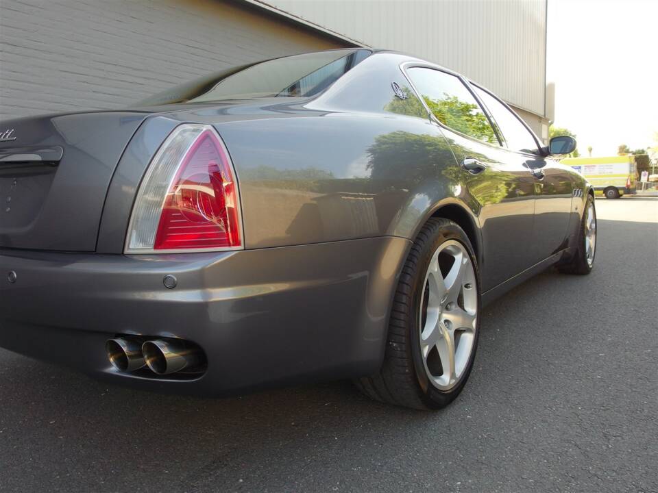 Image 22/99 of Maserati Quattroporte 4.2 (2007)