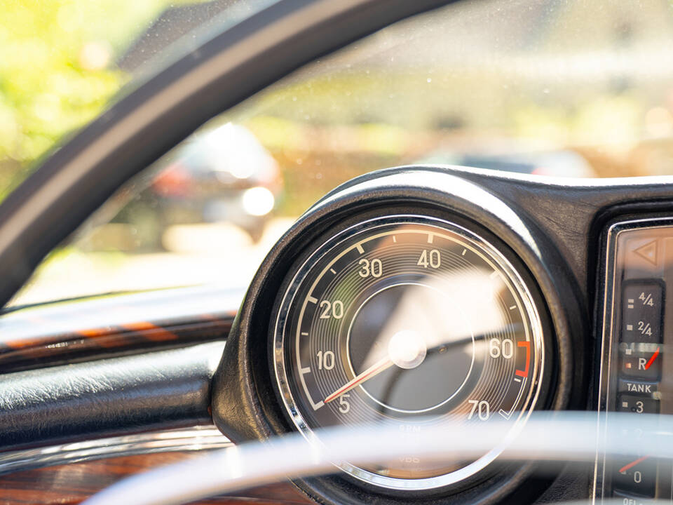 Bild 44/56 von Mercedes-Benz 280 SE (1968)