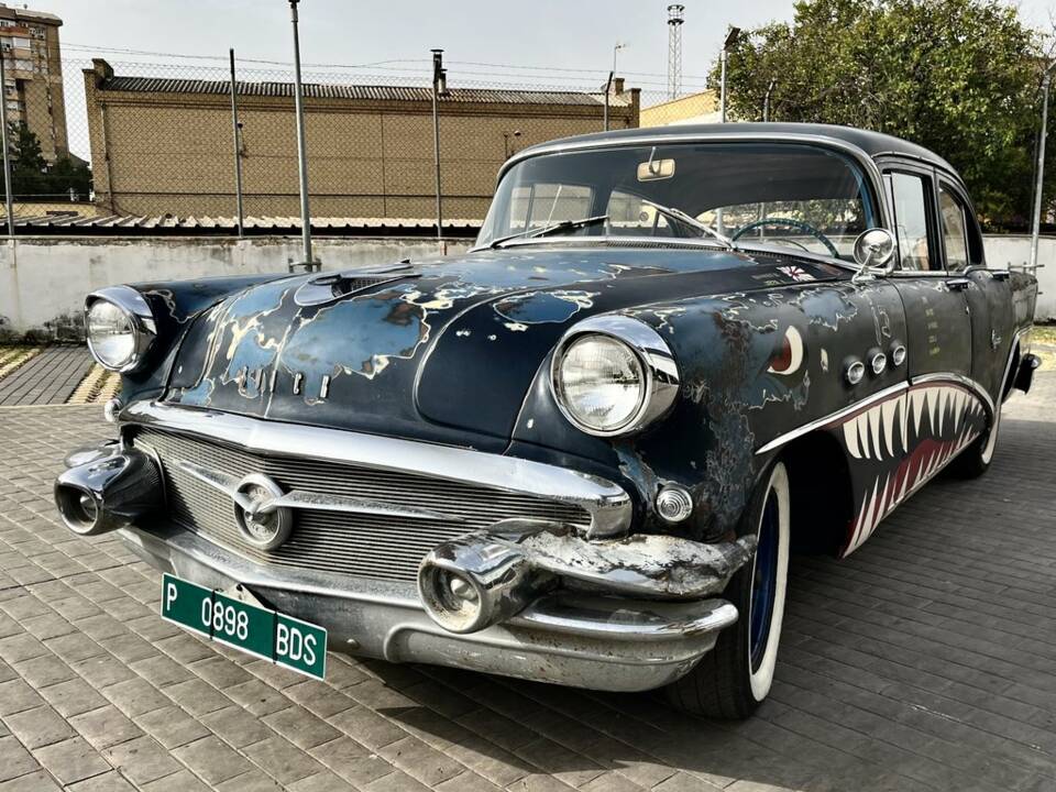Image 3/8 of Buick 40 Special (1956)