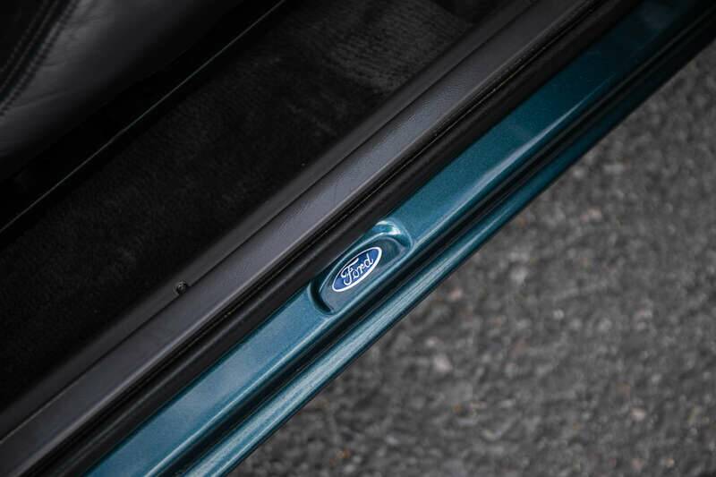 Imagen 31/50 de Ford Capri III 280 Brooklands (1987)