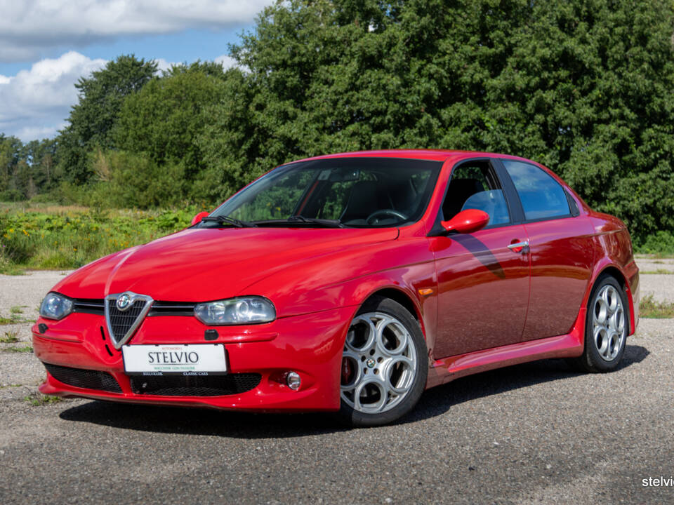 Immagine 6/25 di Alfa Romeo 156 3.2 V6 GTA (2004)