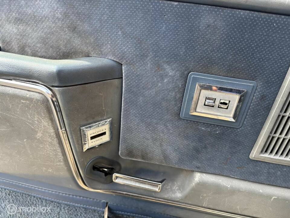Bild 32/41 von Ford F-250 (1986)