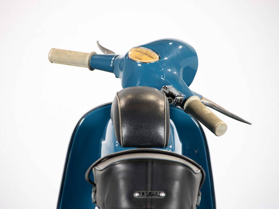 Immagine 9/50 di Piaggio Vespa 90 SS (1966)