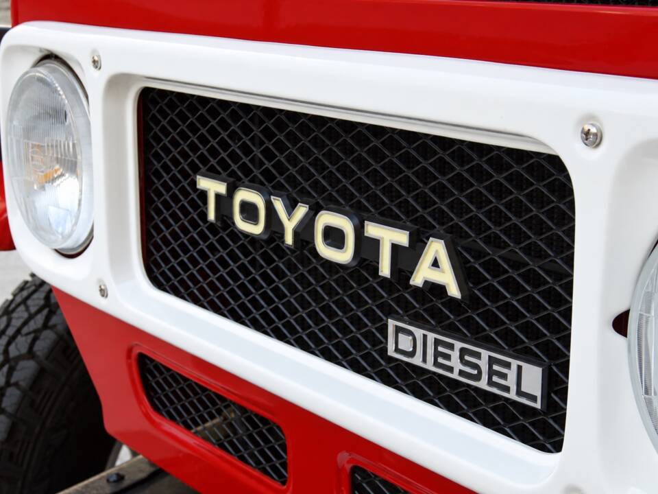 Bild 7/17 von Toyota Landcruiser BJ 42 (1984)