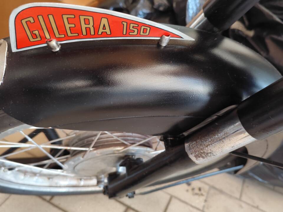 Bild 29/50 von Gilera 150 Sport (1952)