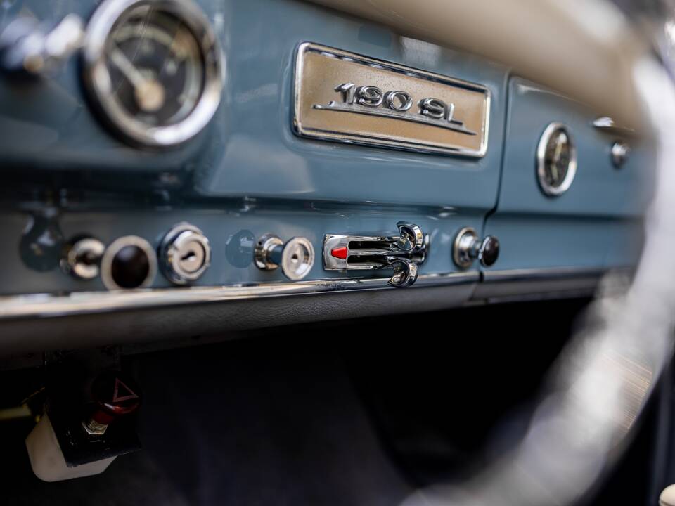 Afbeelding 10/50 van Mercedes-Benz 190 SL (1956)