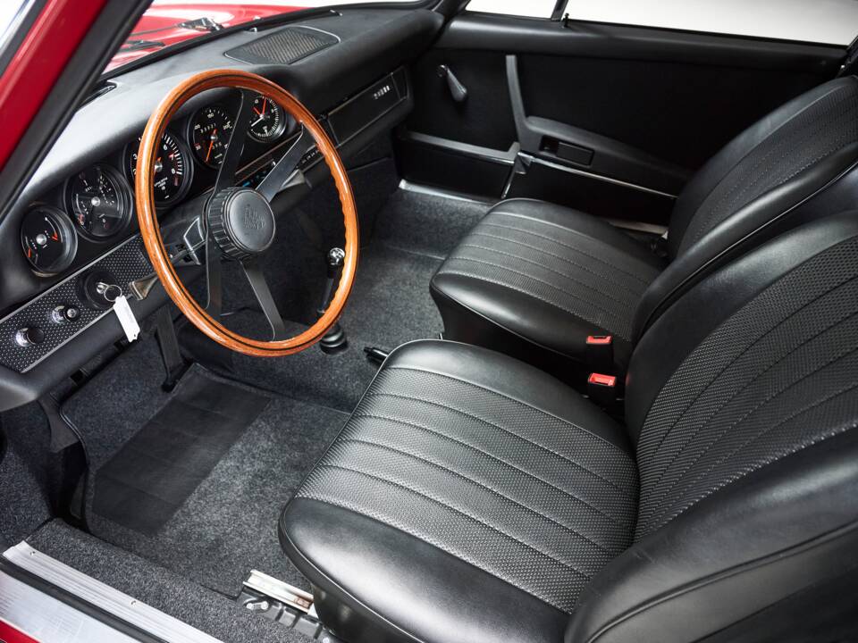 Afbeelding 29/44 van Porsche 911 2.0 E (1969)