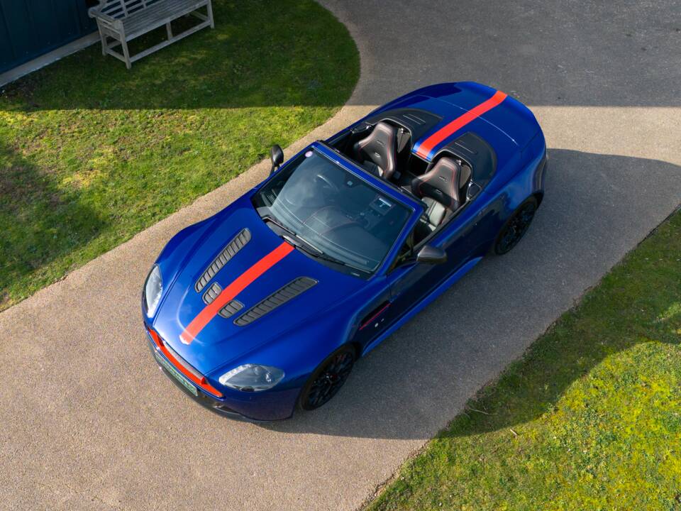 Bild 16/85 von Aston Martin V12 Vantage AMR Roadster (2018)