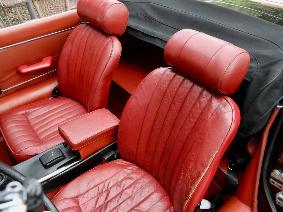 Afbeelding 20/50 van Jaguar E-Type V12 (1974)