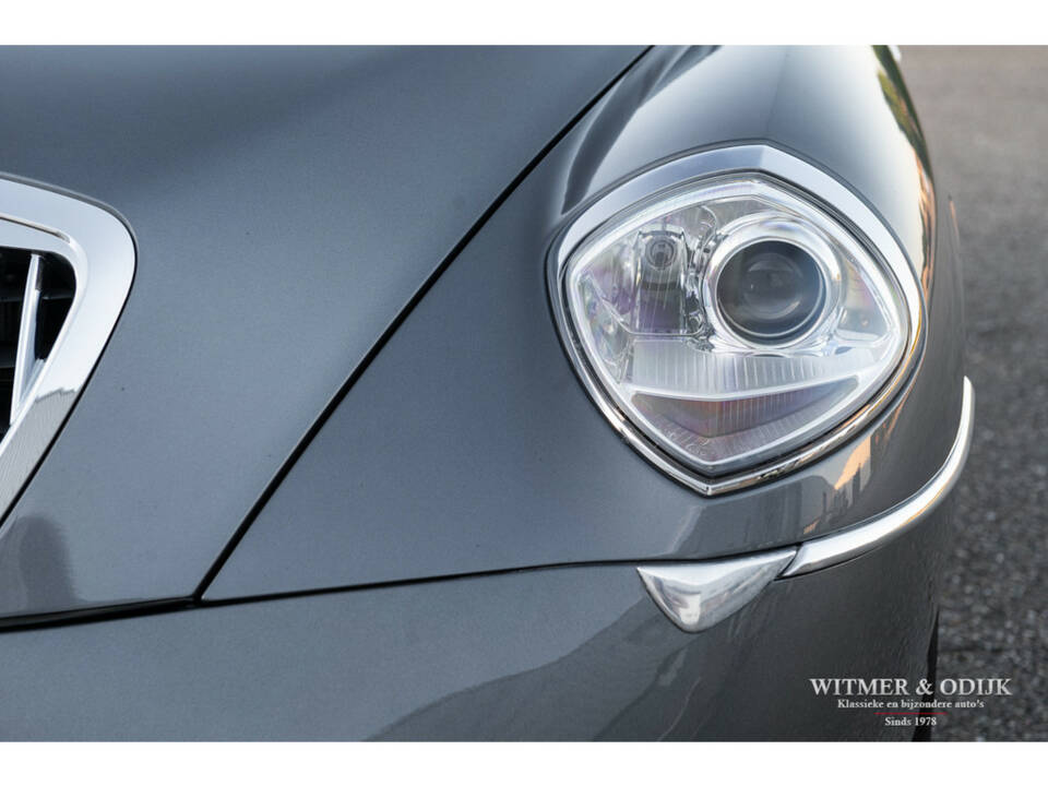 Imagen 27/33 de Lancia Thesis 3.0 V6 (2002)