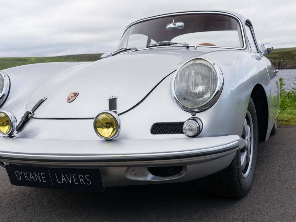Immagine 14/42 di Porsche 356 C 1600 (1964)
