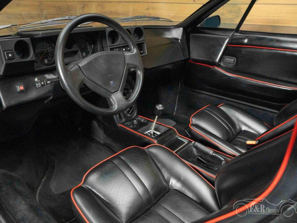 Image 2/18 of Lamborghini Jalpa 3500 (1989)