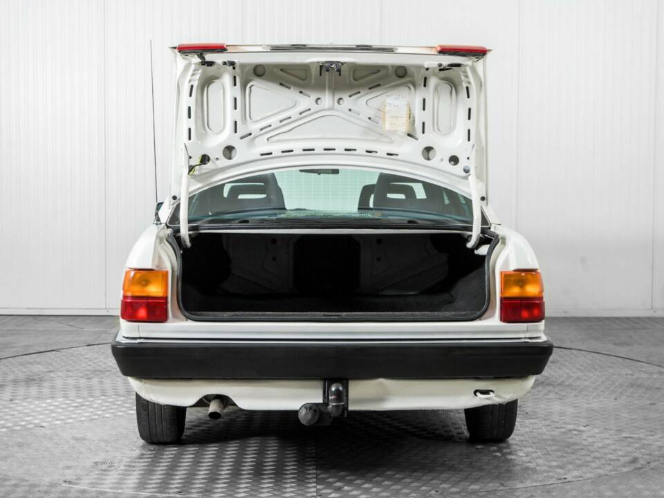 Image 41/50 of Audi 100 - 1.8 (1987)