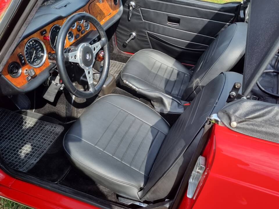 Bild 19/20 von Triumph TR 6 (1972)