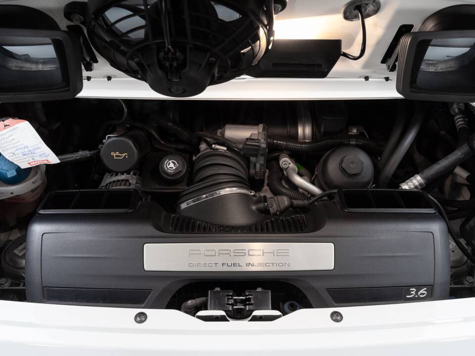 Image 39/40 of Porsche 911 Carrera 4 (2009)