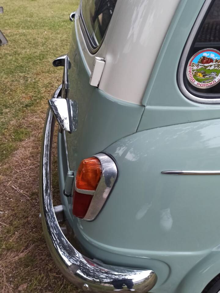 Image 16/17 of FIAT 1100-103 Familiare (1957)